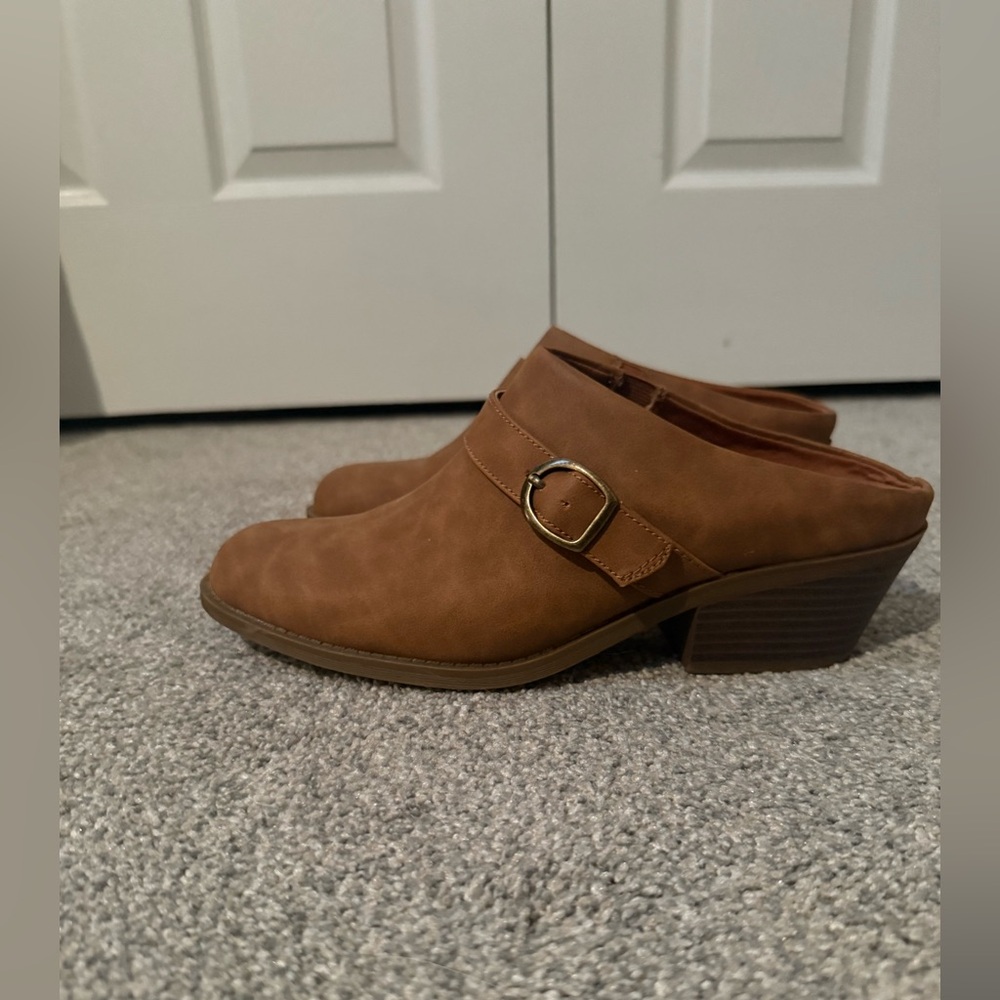 Kim Rogers Brown Clogs